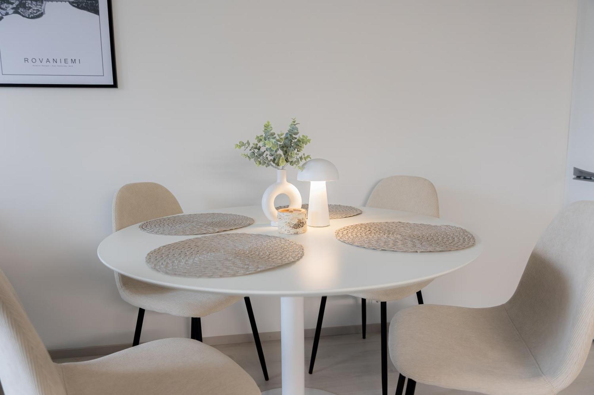 Arctic City Suites By Booklapland روفانييمي المظهر الخارجي الصورة